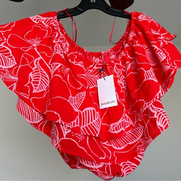 Sugarlips Vici Off-shoulder, Flowy Crop Top. NWT. - Picture 1 of 3